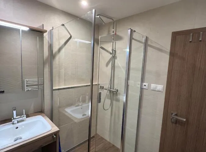 Borovicovy Haj Hotel